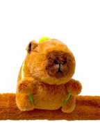 Kapibara z plecaczkiem - opaska na rękę